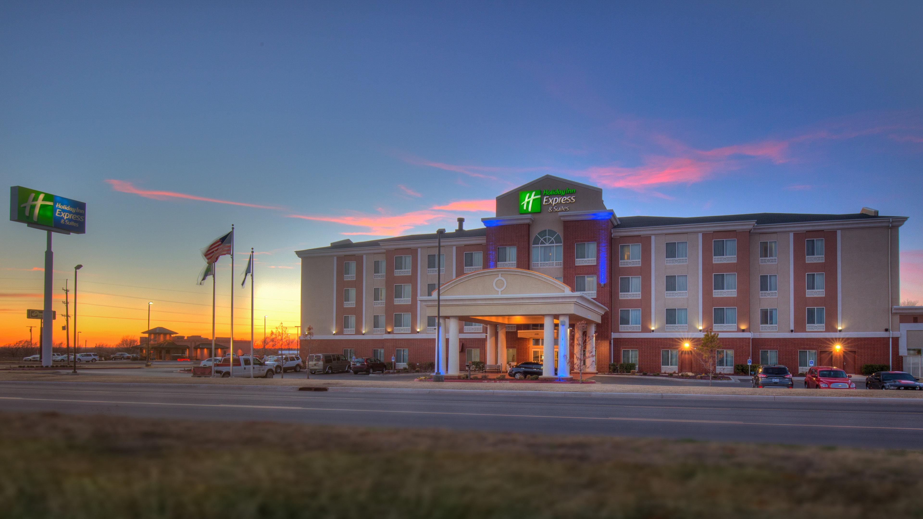 Holiday Inn Express Hotel And Suites Elk City By Ihg Exterior photo