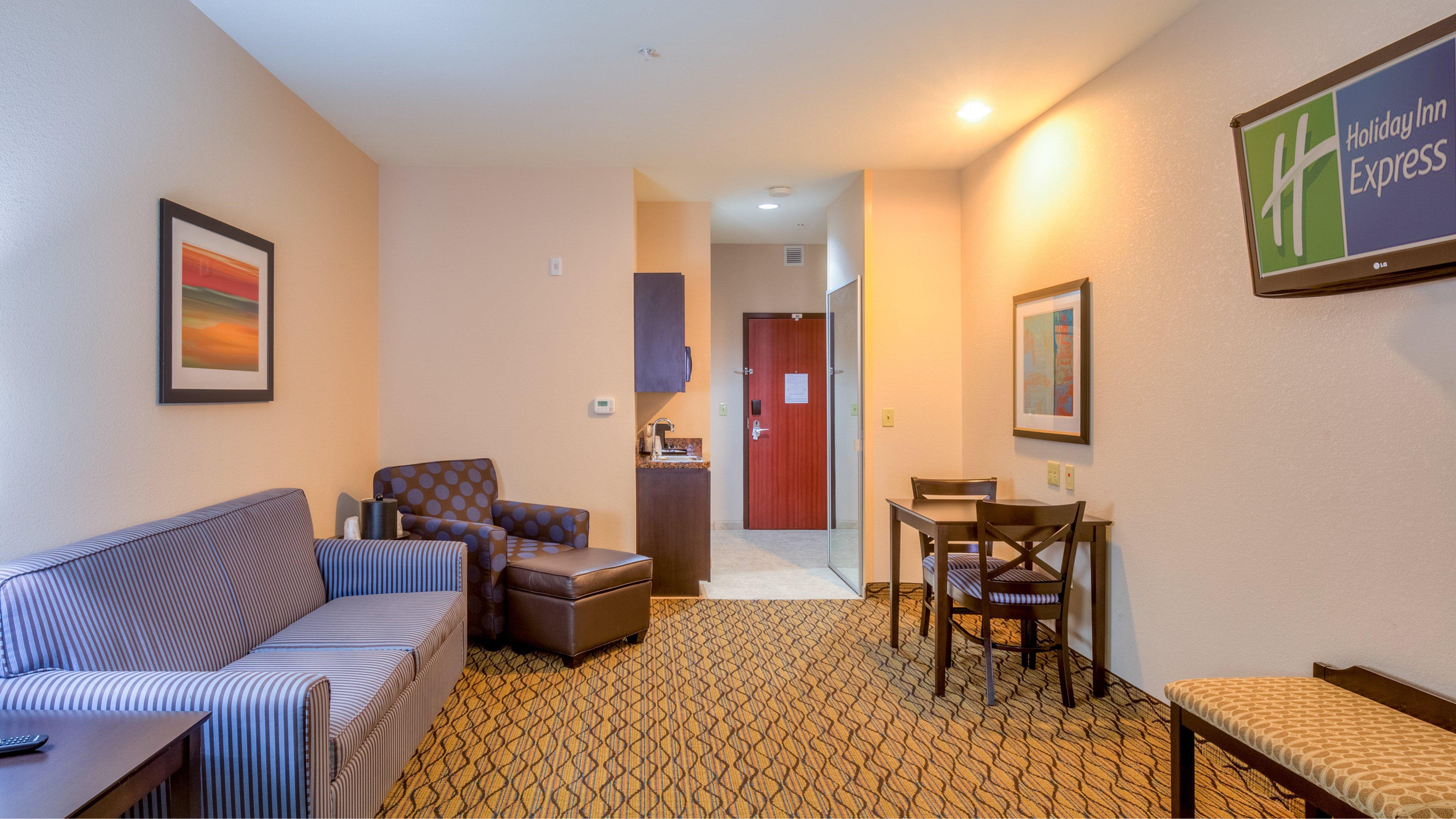 Holiday Inn Express Hotel And Suites Elk City By Ihg Exterior photo