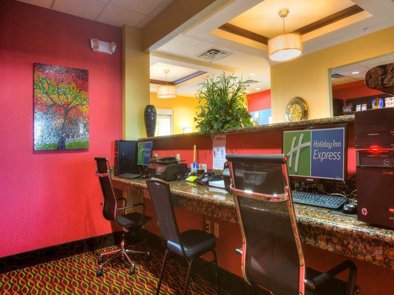 Holiday Inn Express Hotel And Suites Elk City By Ihg Exterior photo